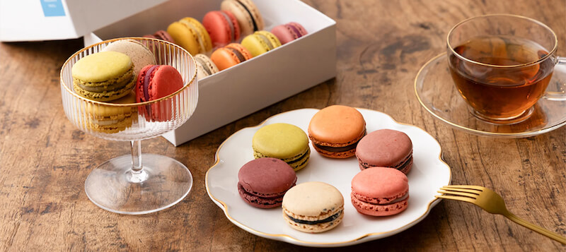 サダハル・アオキ