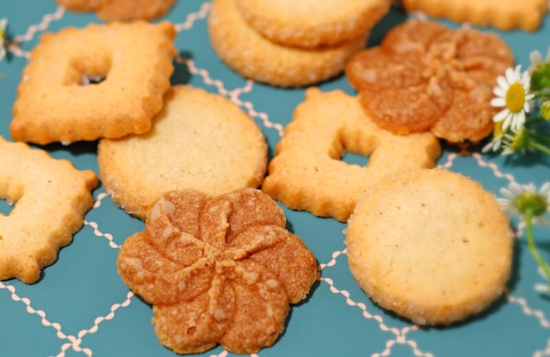 ビスキュイ トロワ