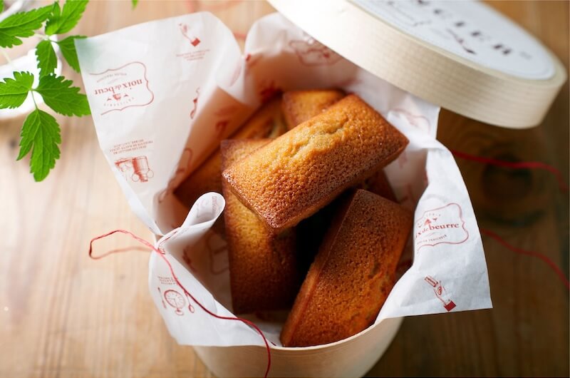 焼きたてフィナンシェ